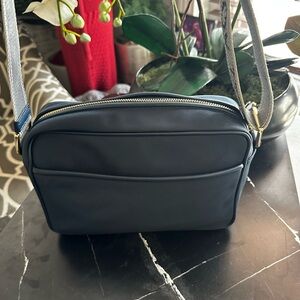 Michael Kors Jet Set Large Nylon Gabardine Crossbody Bag. Pre-owned.